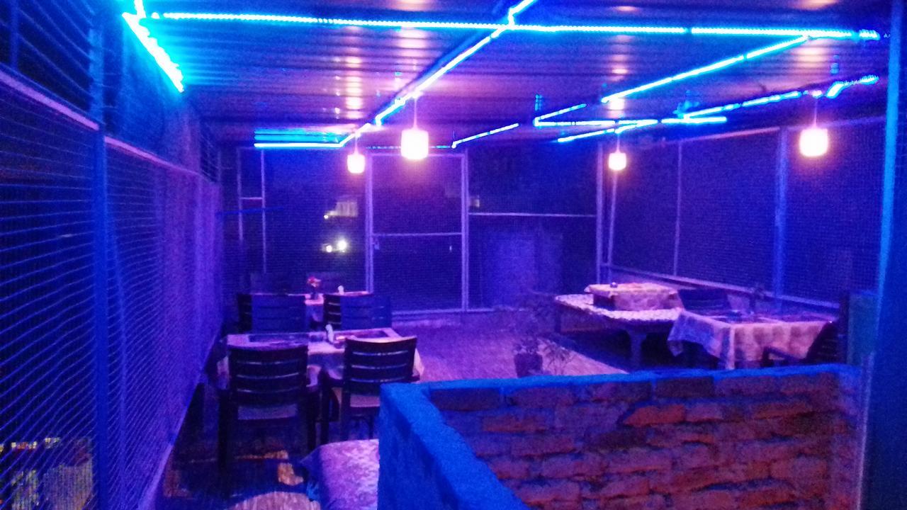 Buddha Guest House Varanasi Ngoại thất bức ảnh