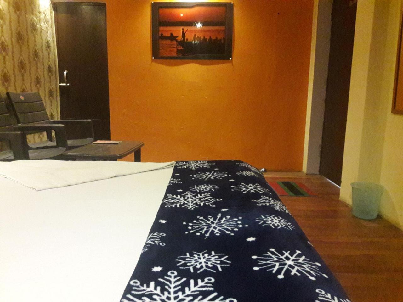 Buddha Guest House Varanasi Ngoại thất bức ảnh