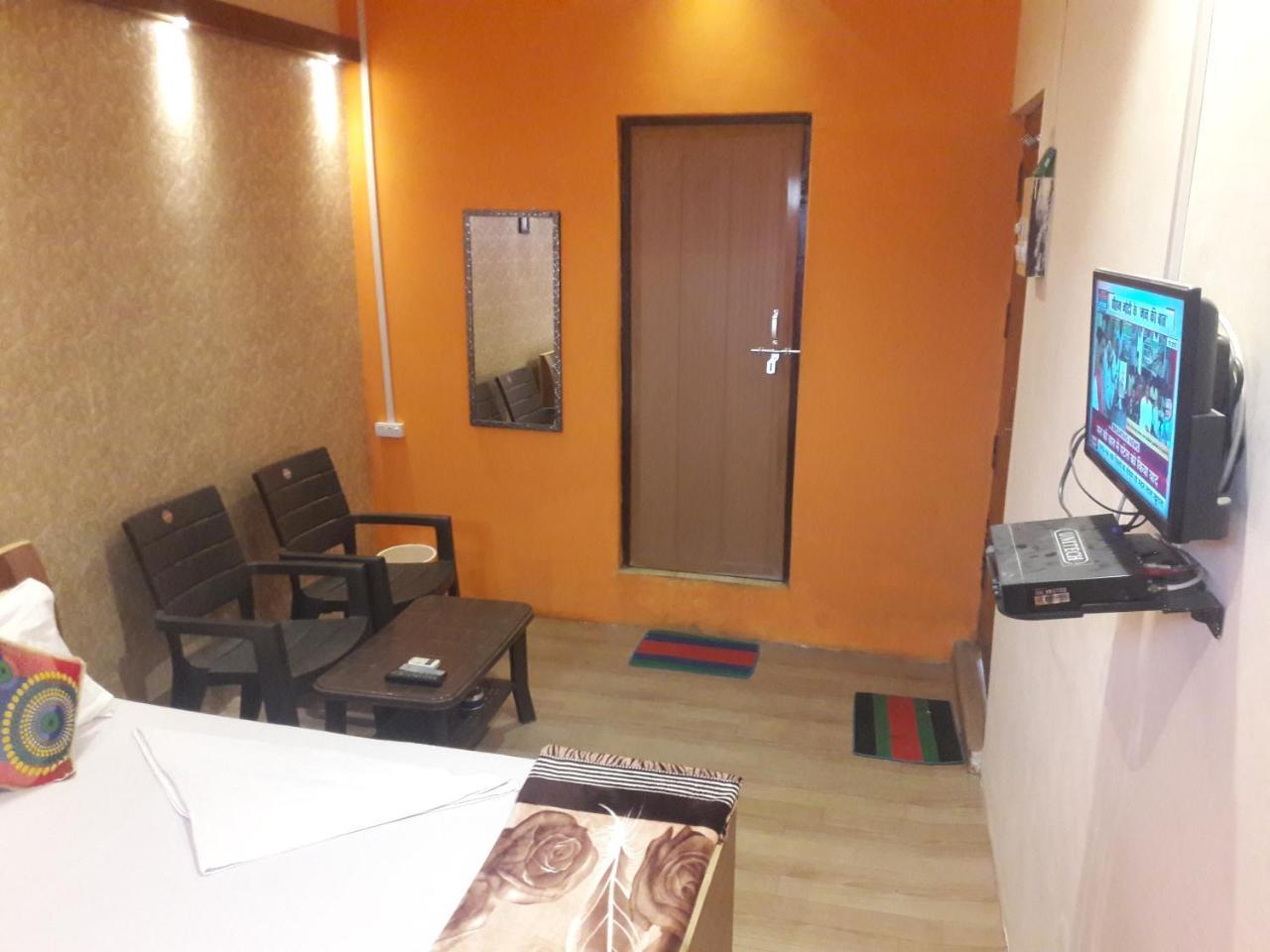 Buddha Guest House Varanasi Ngoại thất bức ảnh