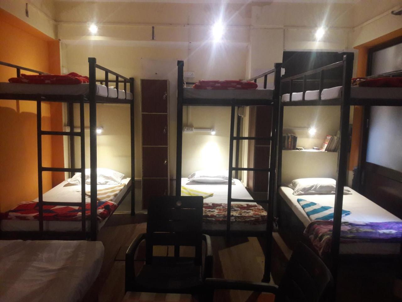 Buddha Guest House Varanasi Phòng bức ảnh