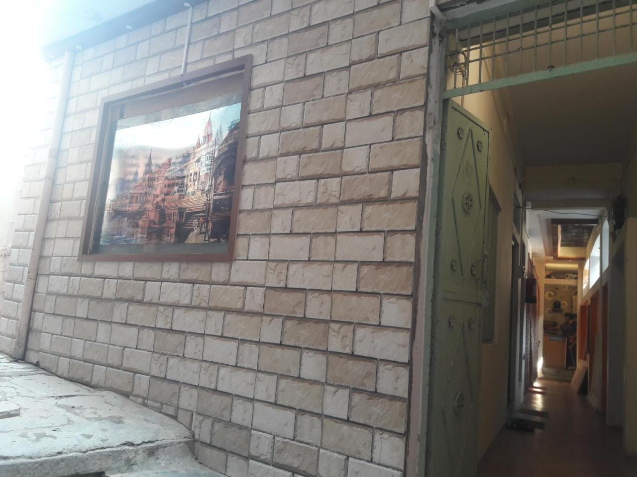 Buddha Guest House Varanasi Ngoại thất bức ảnh
