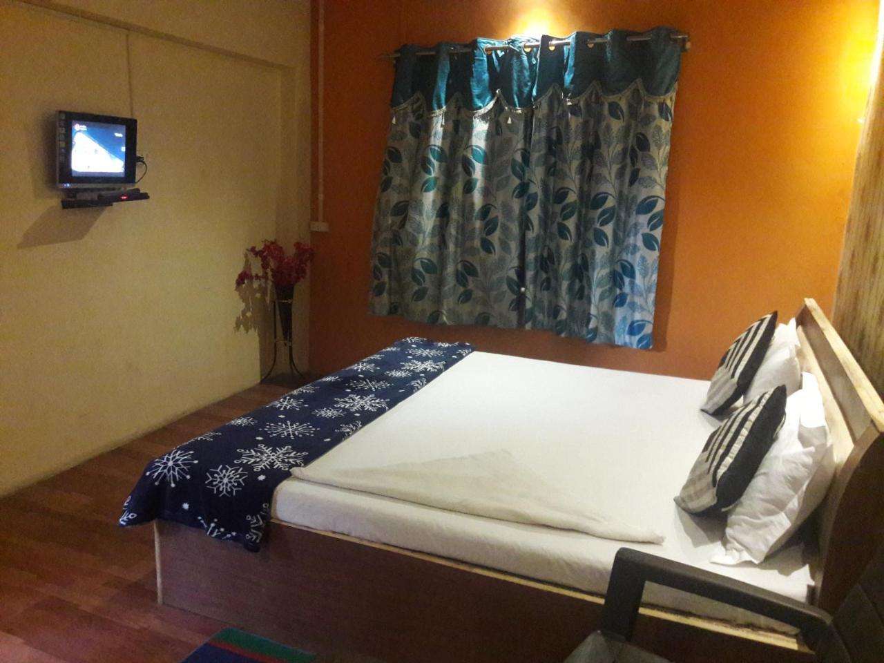 Buddha Guest House Varanasi Ngoại thất bức ảnh