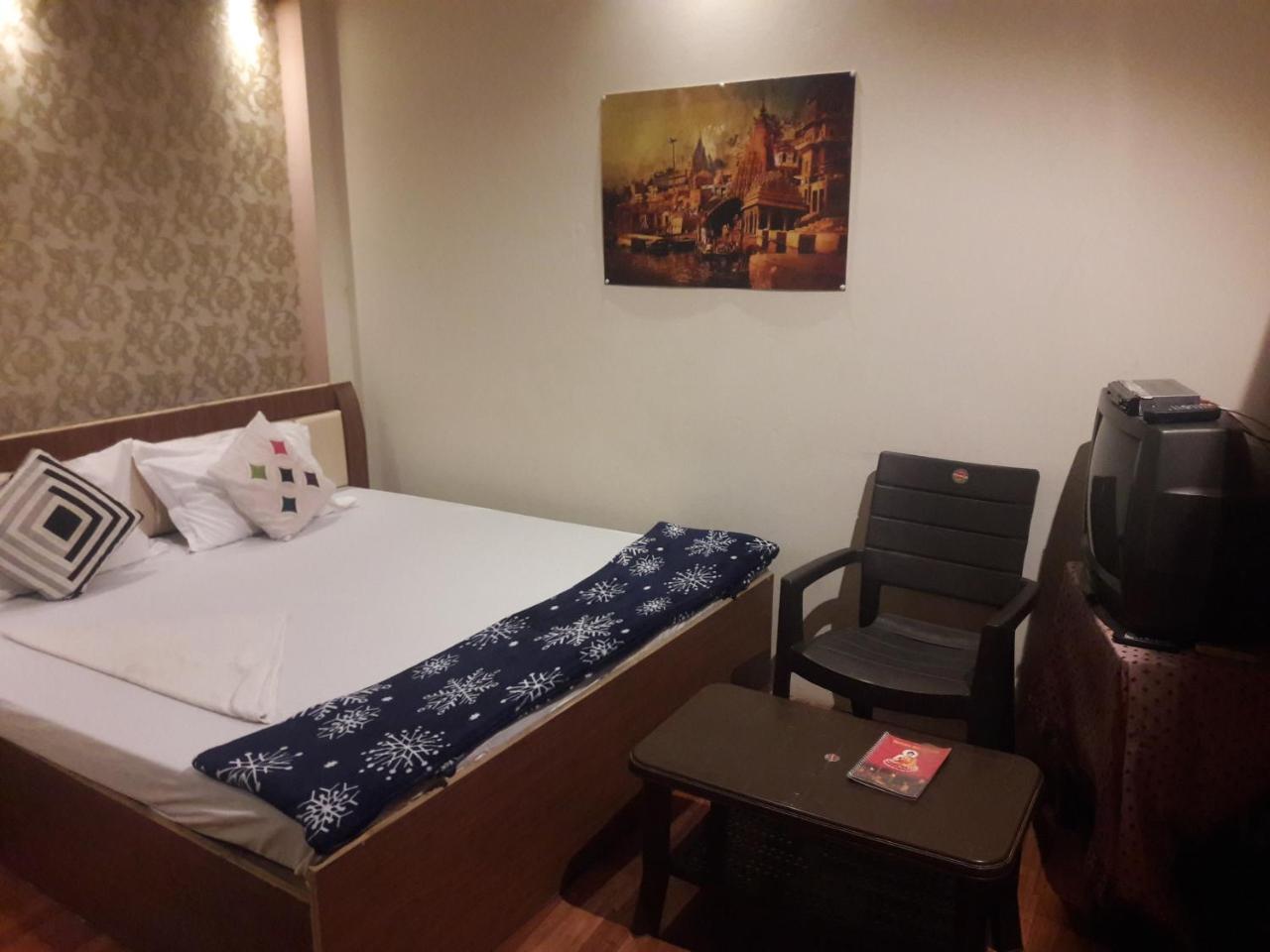 Buddha Guest House Varanasi Ngoại thất bức ảnh